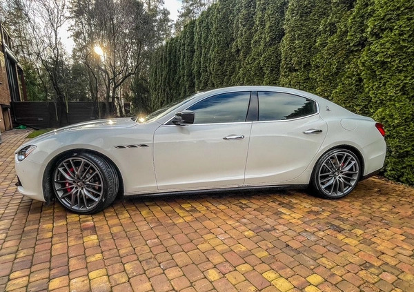 Maserati Ghibli cena 119999 przebieg: 63000, rok produkcji 2014 z Żagań małe 781